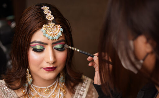 Managing Bridal Makeup Costs Without Compromising on Quality e1755259515422